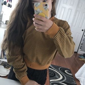 Cropped sweater